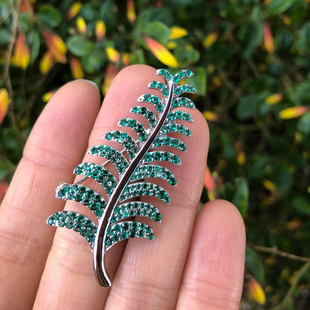 Fern Leaf Emerald 9ct White Gold Brooch #6